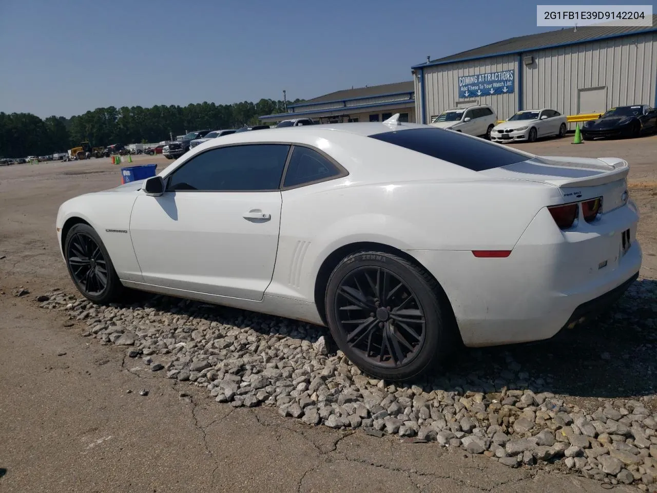 2013 Chevrolet Camaro Lt VIN: 2G1FB1E39D9142204 Lot: 68368804