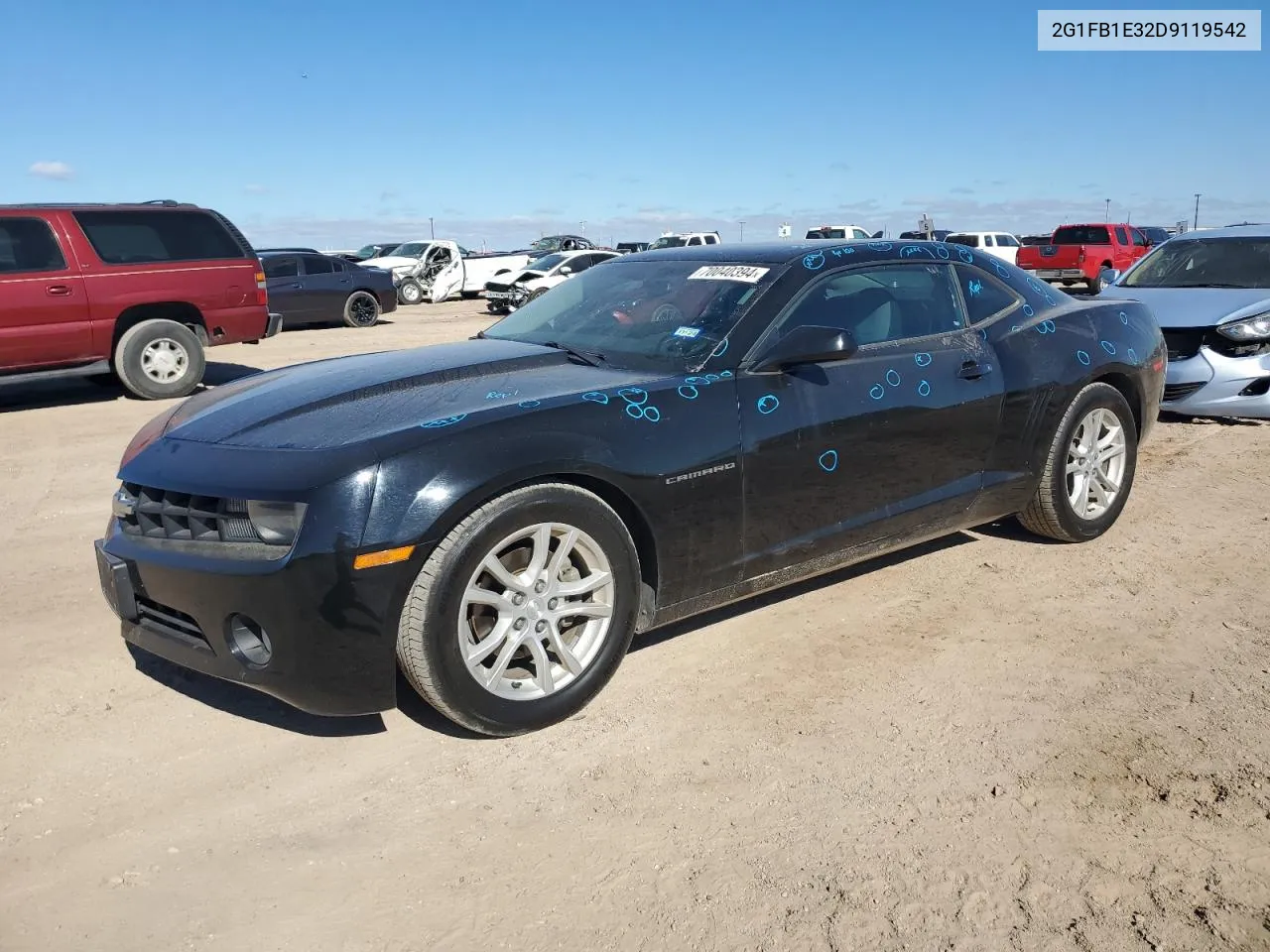 2013 Chevrolet Camaro Lt VIN: 2G1FB1E32D9119542 Lot: 70040394