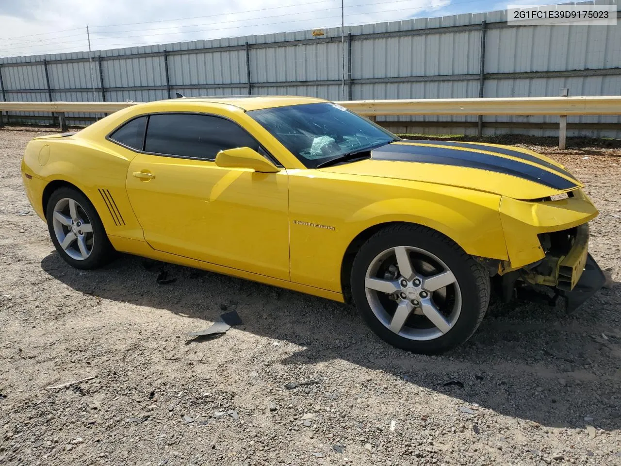 2013 Chevrolet Camaro Lt VIN: 2G1FC1E39D9175023 Lot: 70040444