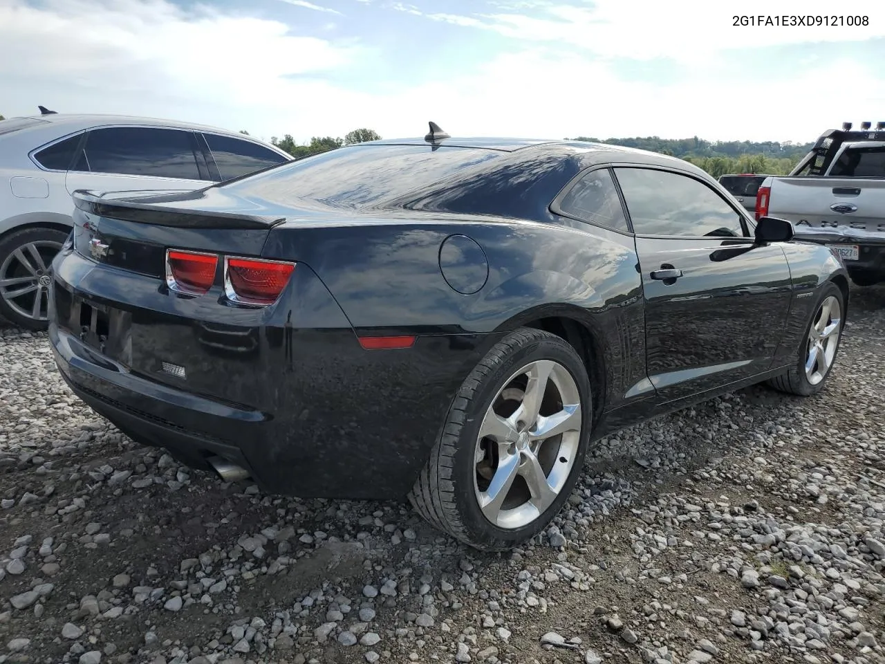 2013 Chevrolet Camaro Ls VIN: 2G1FA1E3XD9121008 Lot: 71226824