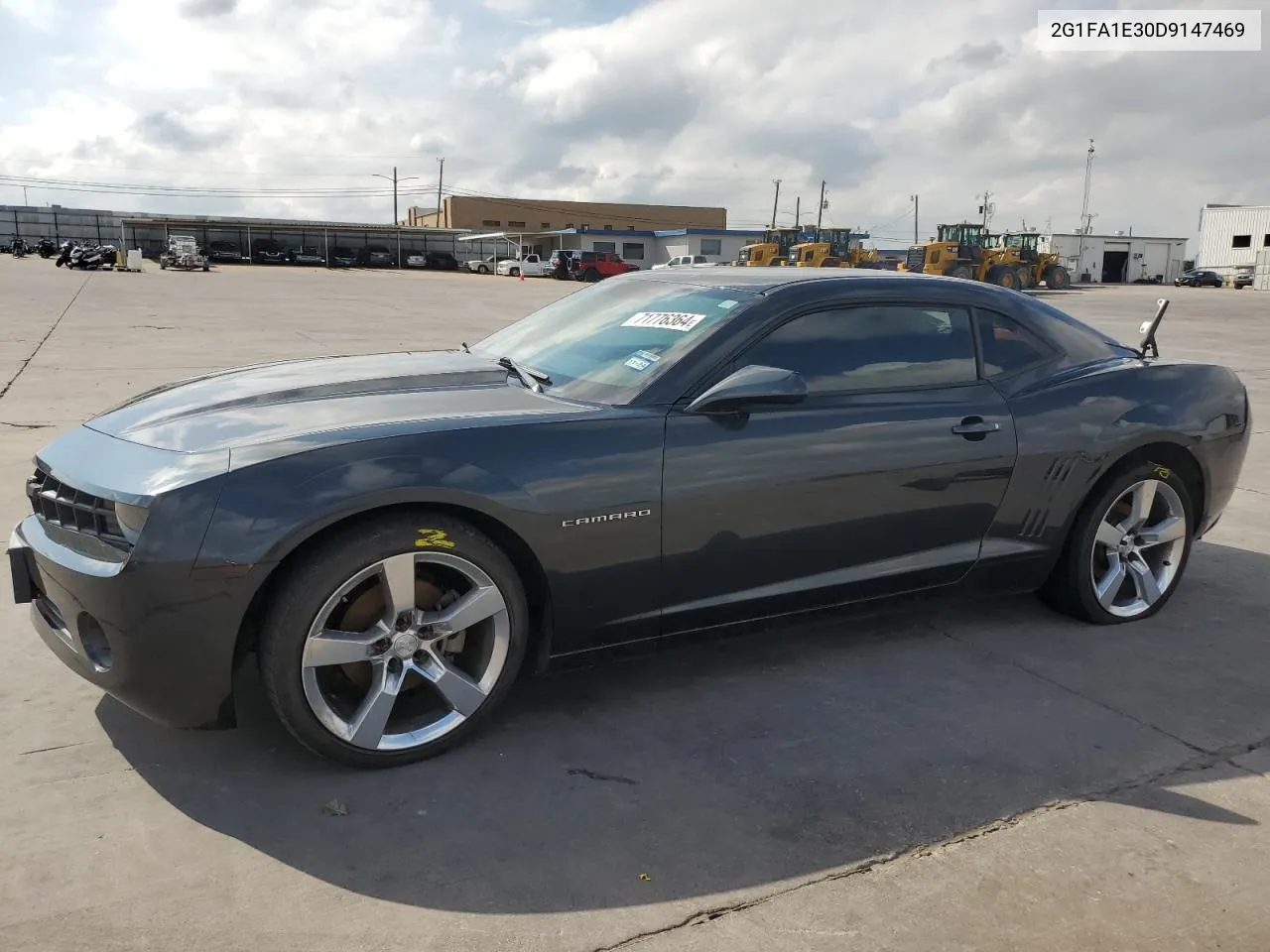 2013 Chevrolet Camaro Ls VIN: 2G1FA1E30D9147469 Lot: 71776364