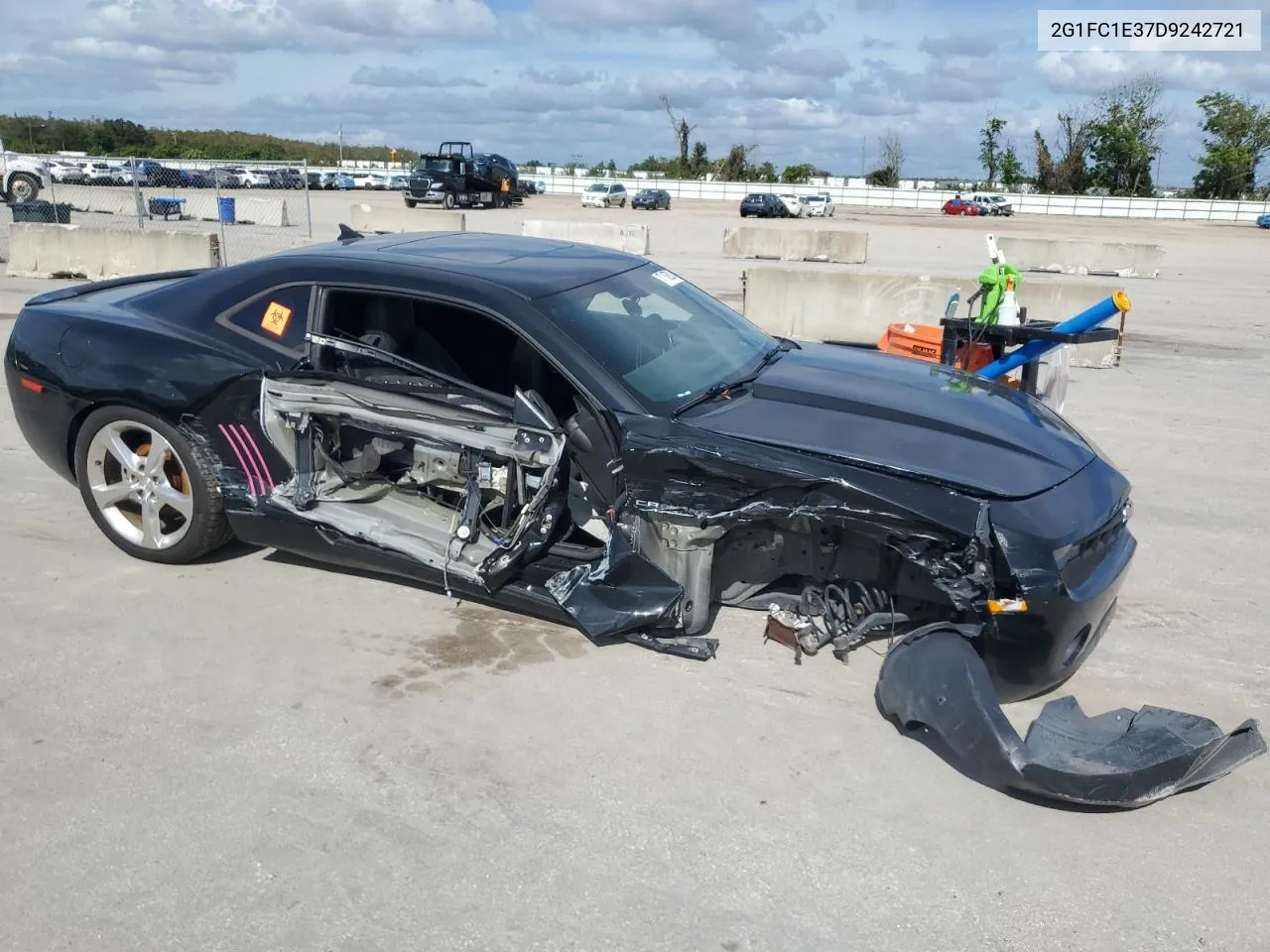 2013 Chevrolet Camaro Lt VIN: 2G1FC1E37D9242721 Lot: 77163824