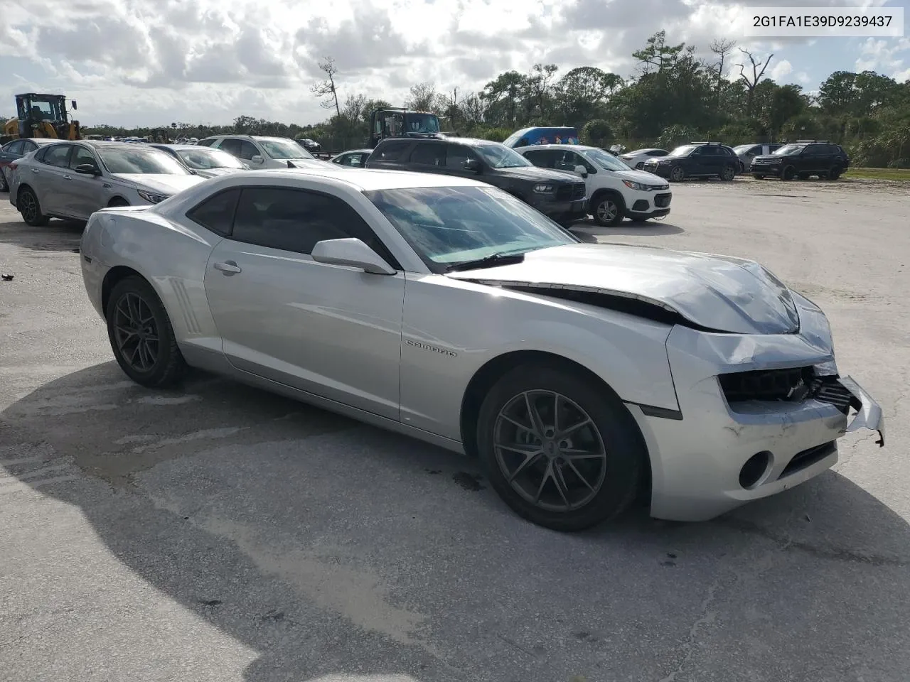 2013 Chevrolet Camaro Ls VIN: 2G1FA1E39D9239437 Lot: 77375144