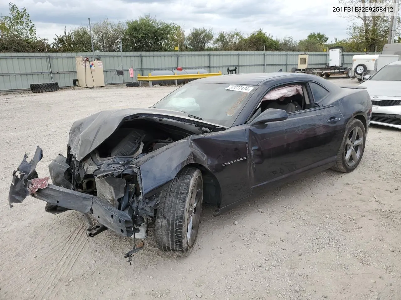 2G1FB1E32E9258412 2014 Chevrolet Camaro Lt