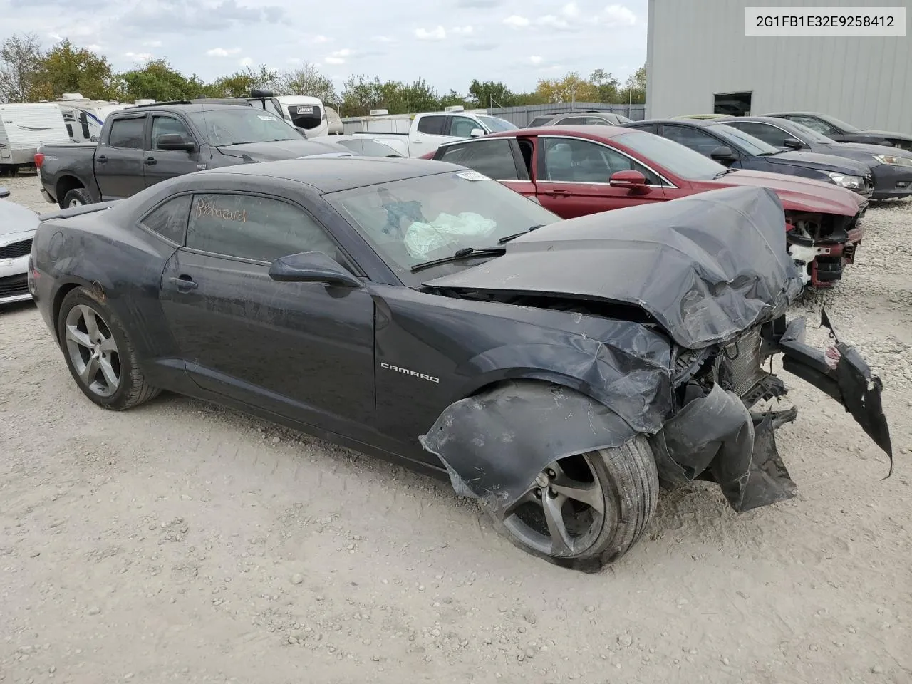 2G1FB1E32E9258412 2014 Chevrolet Camaro Lt