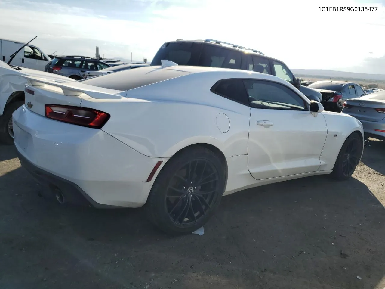 2016 Chevrolet Camaro Lt VIN: 1G1FB1RS9G0135477 Lot: 76124724