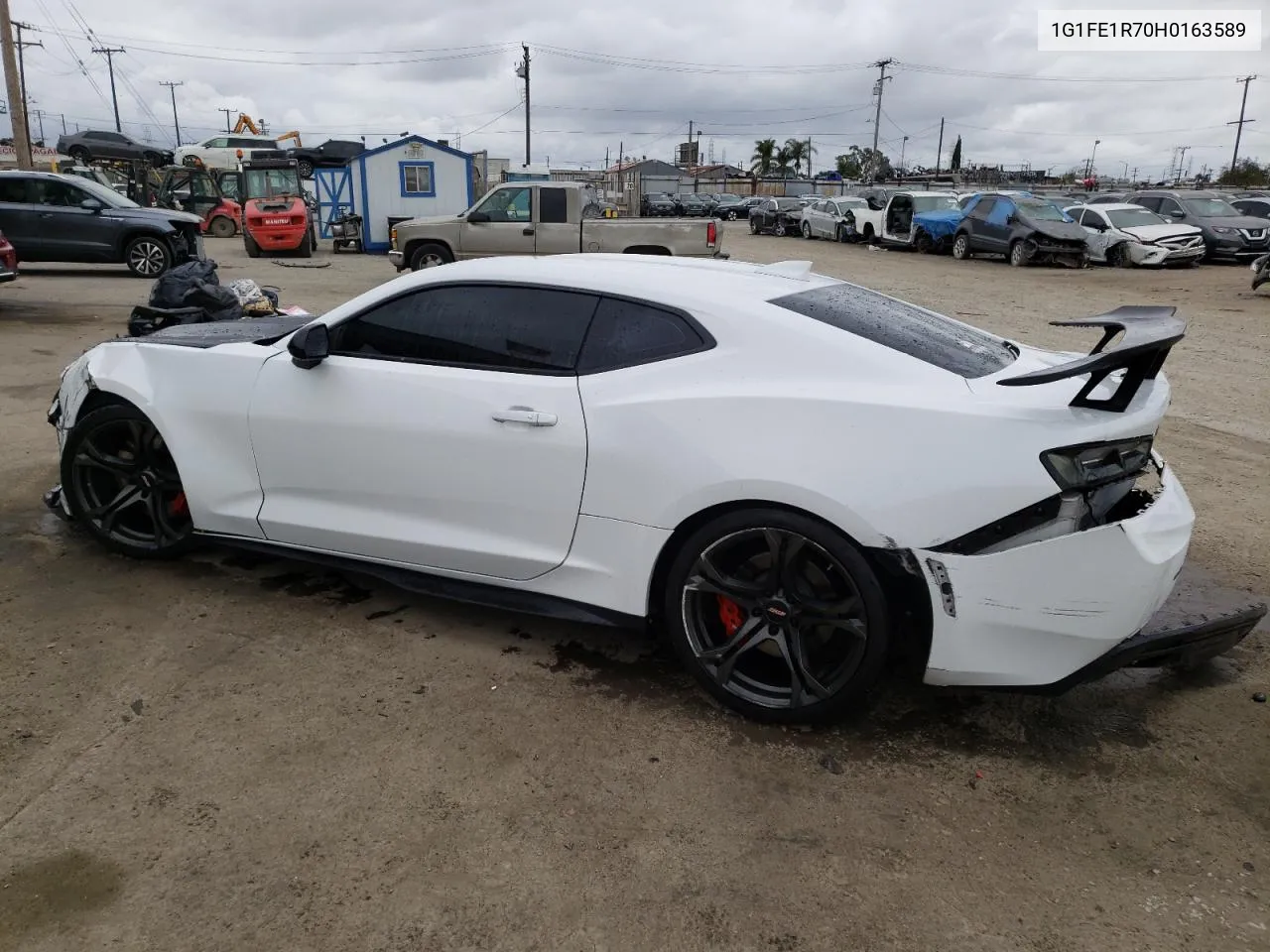 2017 Chevrolet Camaro Ss VIN: 1G1FE1R70H0163589 Lot: 52279624