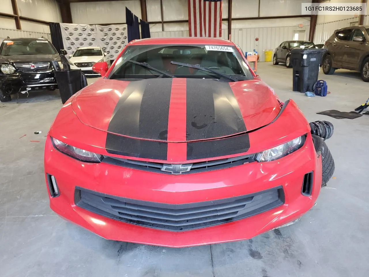 2017 Chevrolet Camaro Lt VIN: 1G1FC1RS2H0123685 Lot: 74765654