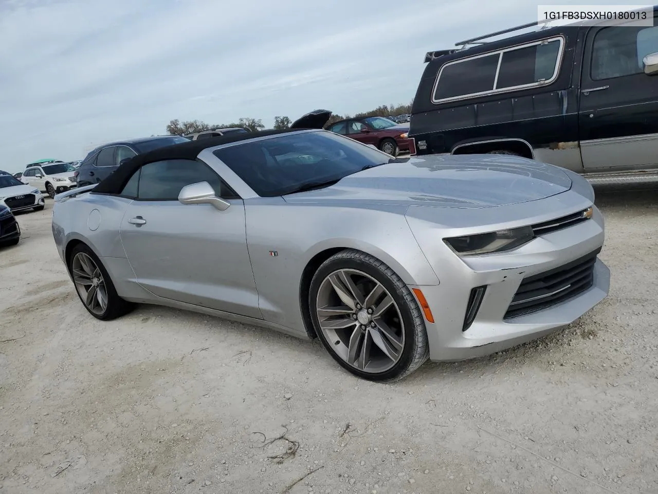 2017 Chevrolet Camaro Lt VIN: 1G1FB3DSXH0180013 Lot: 81005664