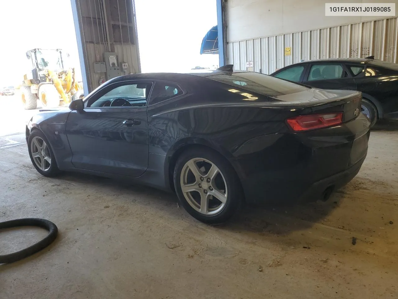 2018 Chevrolet Camaro Ls VIN: 1G1FA1RX1J0189085 Lot: 80377134