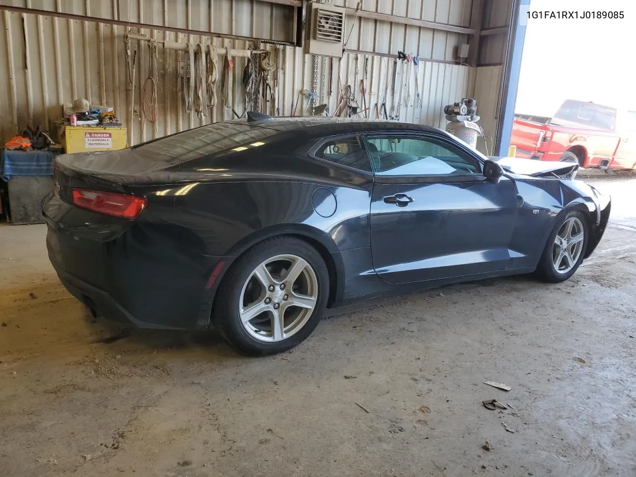 2018 Chevrolet Camaro Ls VIN: 1G1FA1RX1J0189085 Lot: 80377134