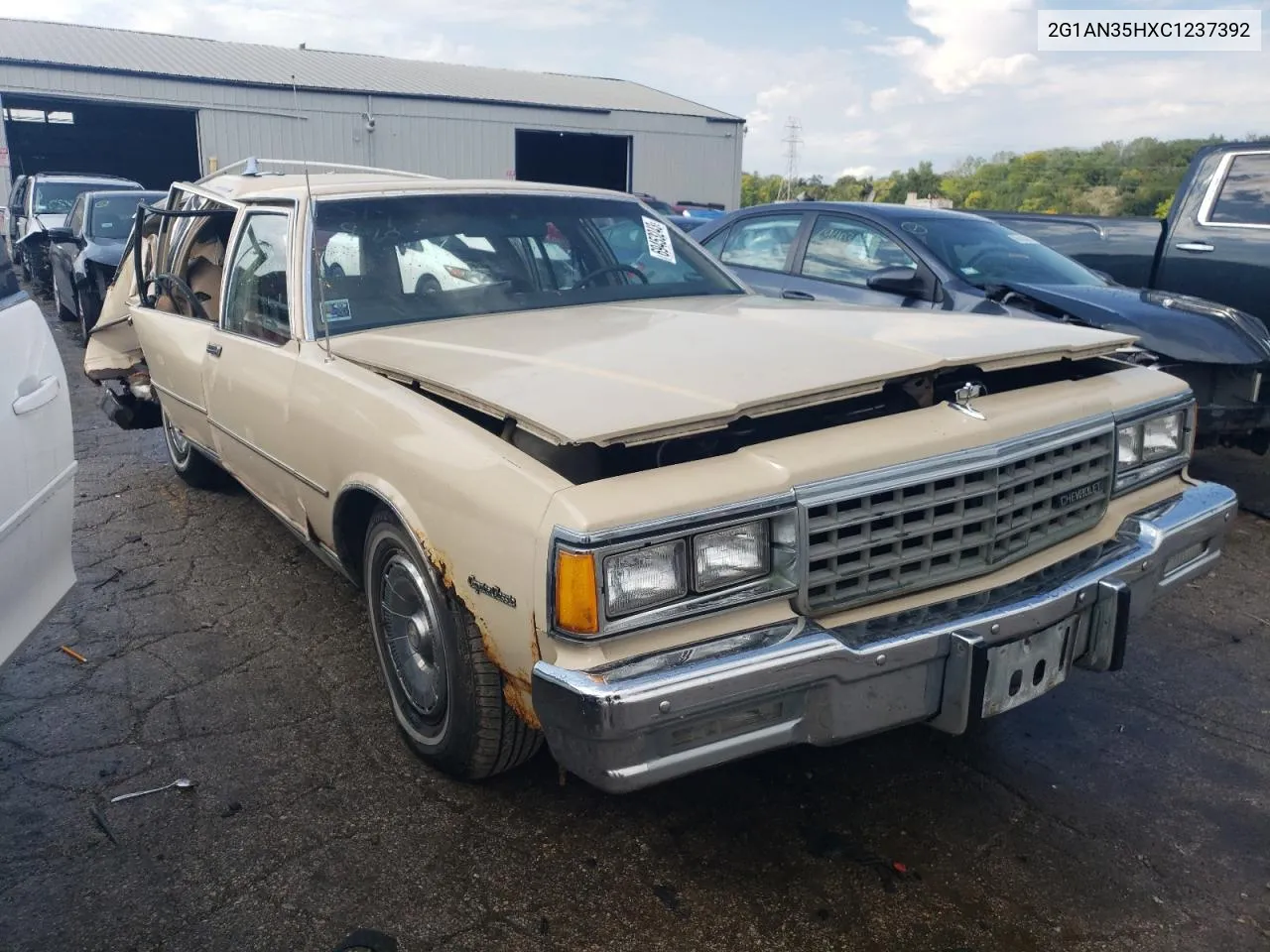 2G1AN35HXC1237392 1982 Chevrolet Caprice Classic