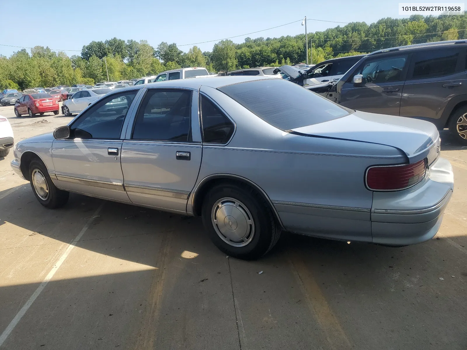 1996 Chevrolet Caprice Classic VIN: 1G1BL52W2TR119658 Lot: 68752994