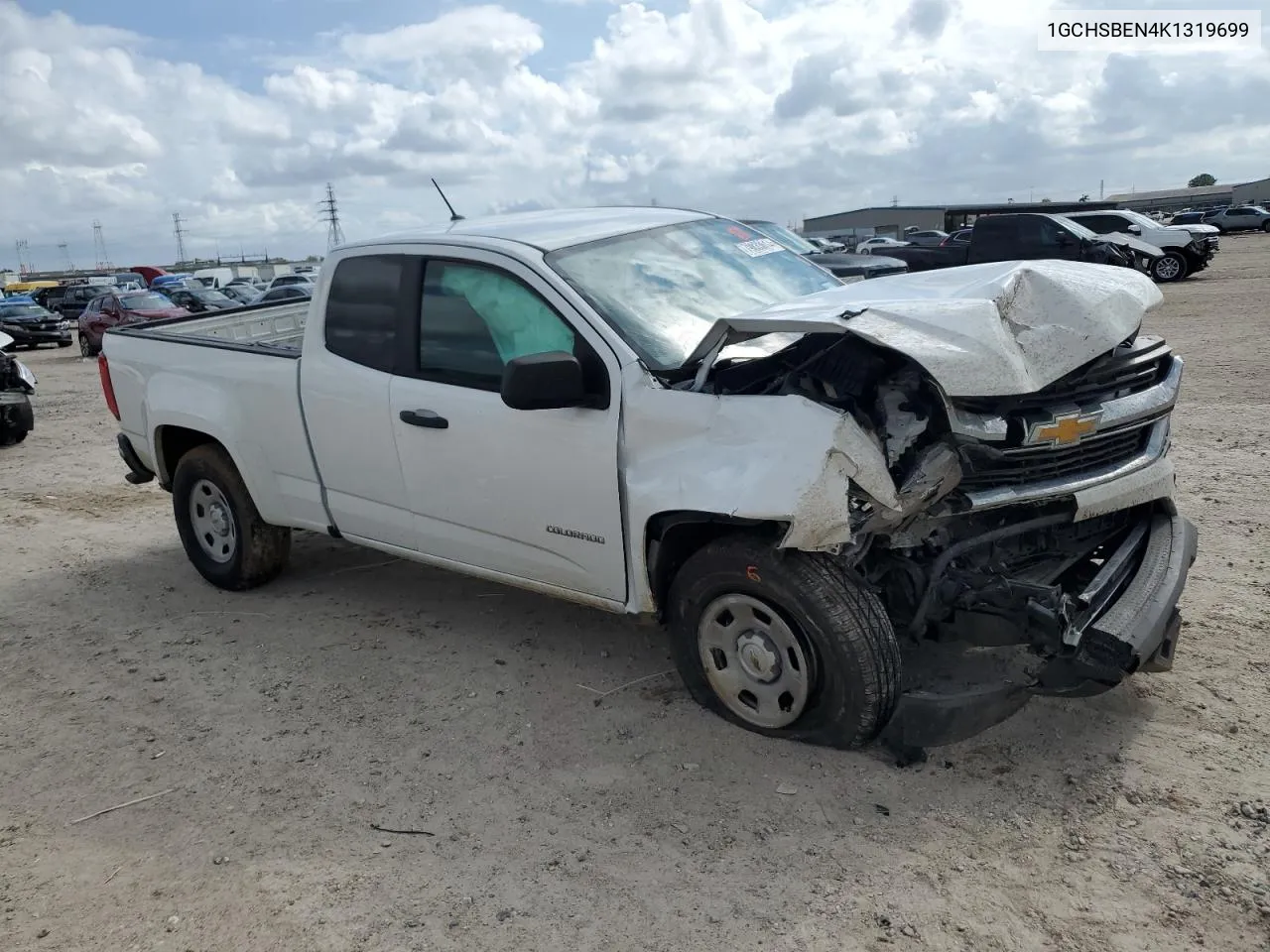 1GCHSBEN4K1319699 2019 Chevrolet Colorado