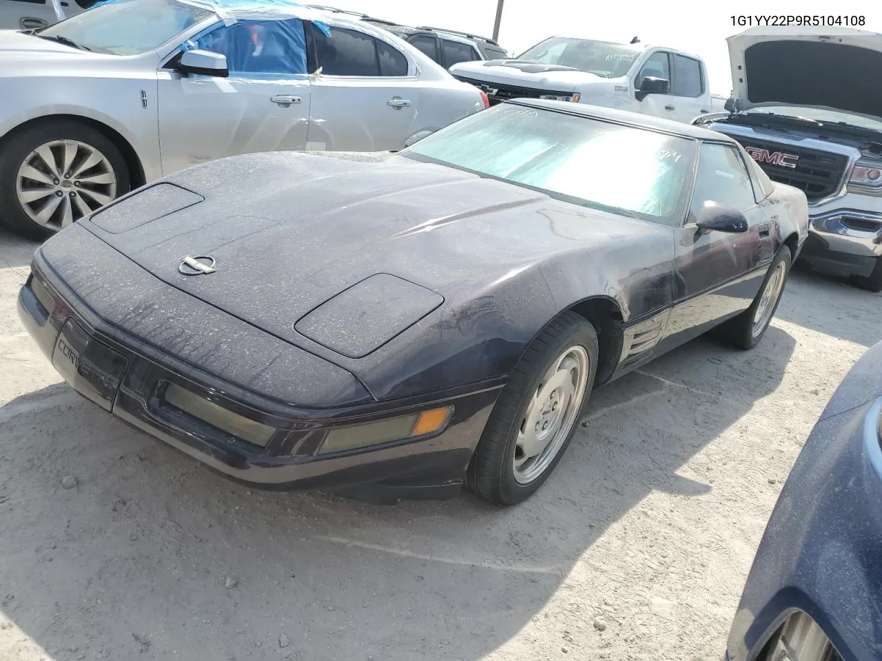 1994 Chevrolet Corvette VIN: 1G1YY22P9R5104108 Lot: 76376404