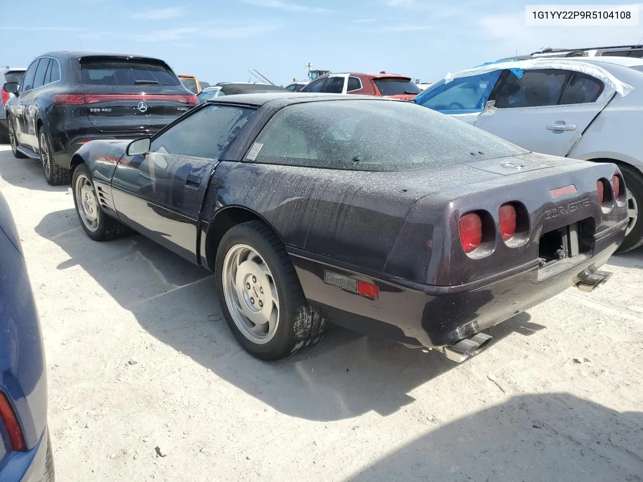 1994 Chevrolet Corvette VIN: 1G1YY22P9R5104108 Lot: 76376404