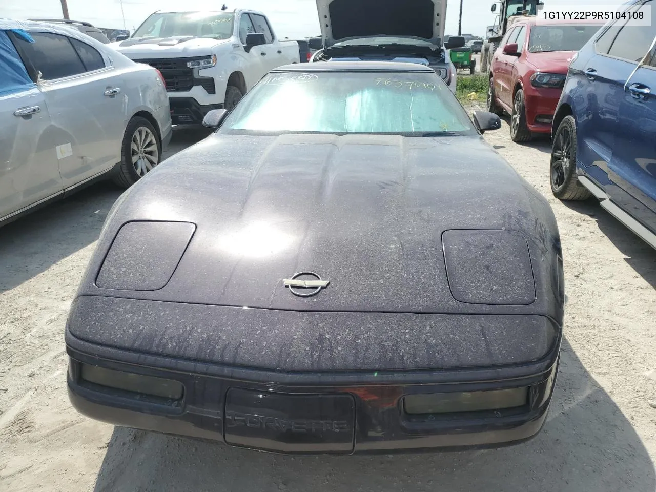 1994 Chevrolet Corvette VIN: 1G1YY22P9R5104108 Lot: 76376404