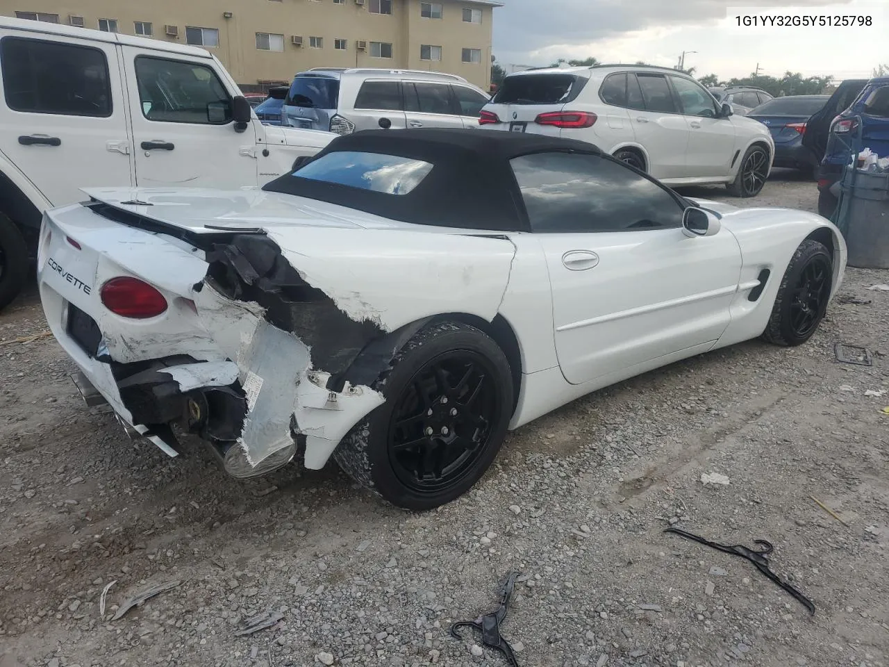 2000 Chevrolet Corvette VIN: 1G1YY32G5Y5125798 Lot: 71632434