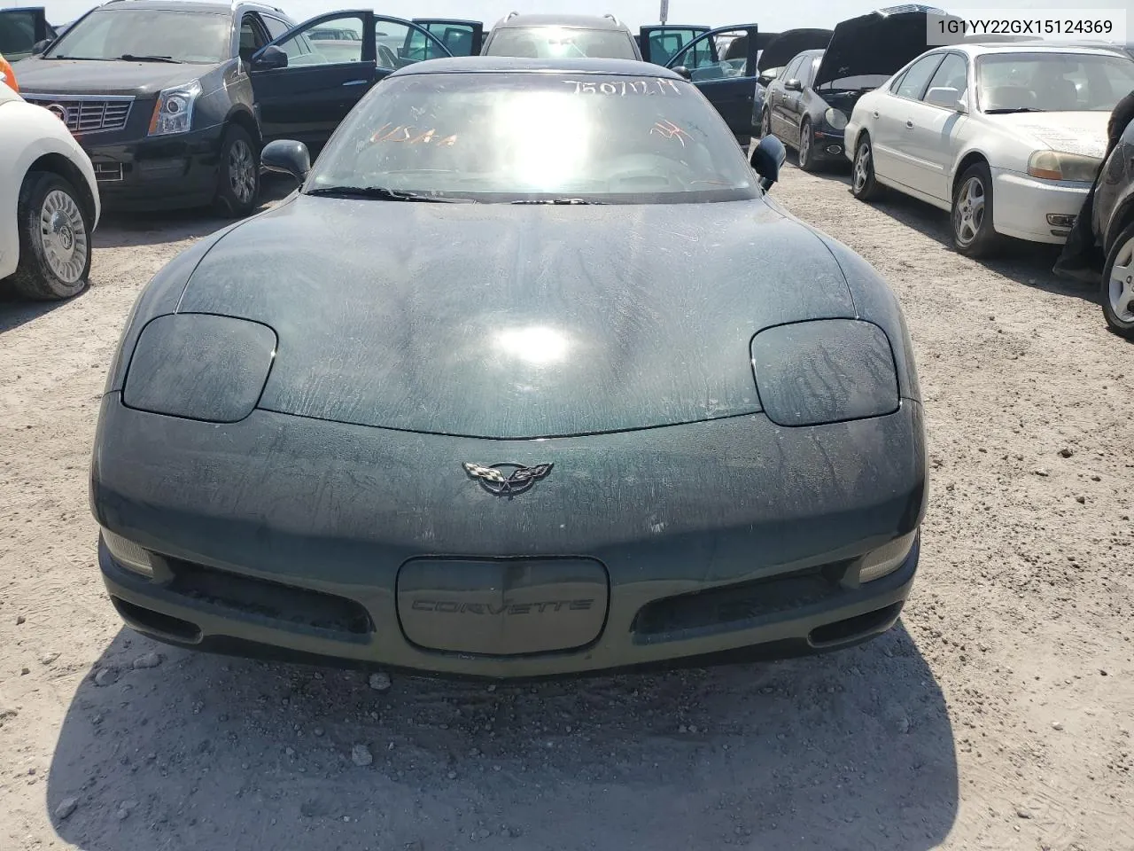 2001 Chevrolet Corvette VIN: 1G1YY22GX15124369 Lot: 75071274