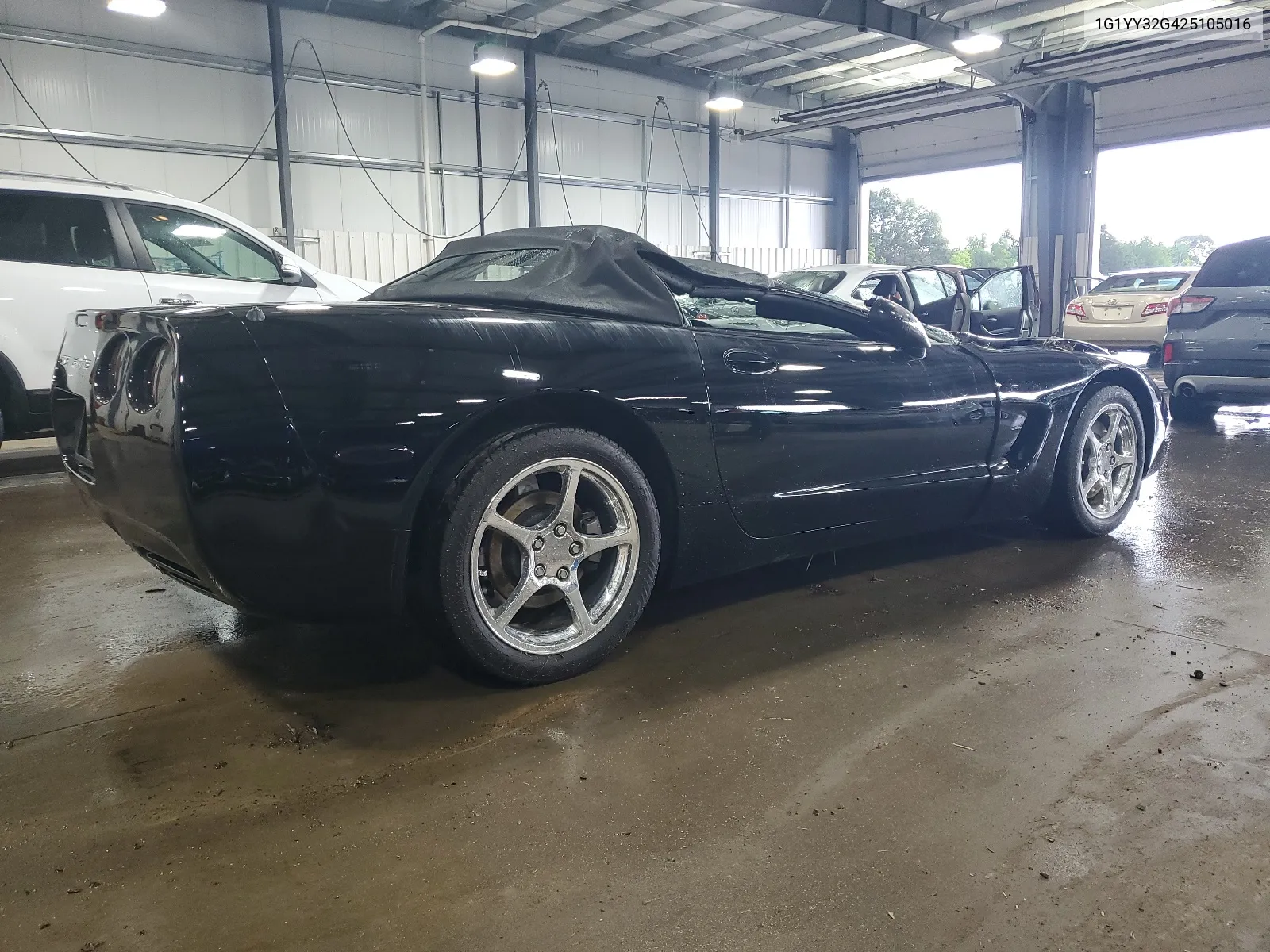 1G1YY32G425105016 2002 Chevrolet Corvette