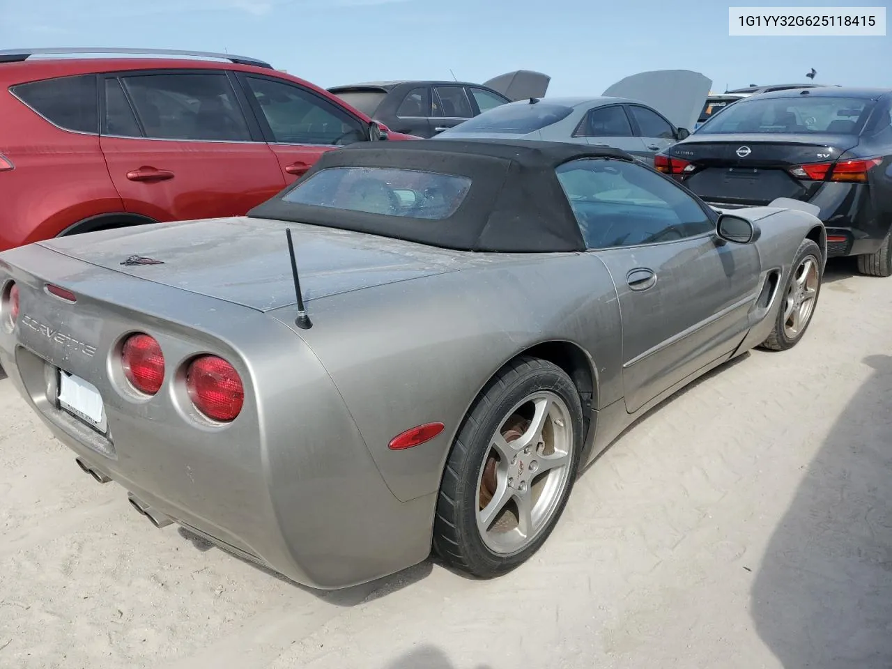 2002 Chevrolet Corvette VIN: 1G1YY32G625118415 Lot: 76547604