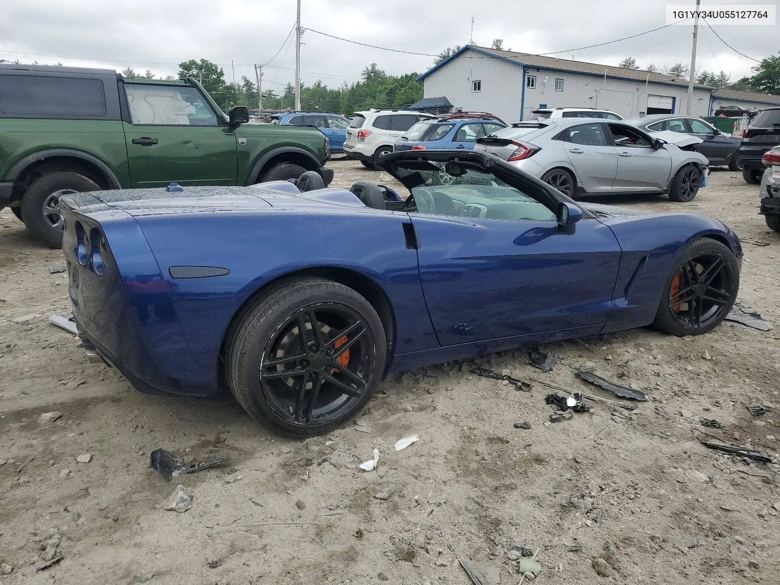 2005 Chevrolet Corvette VIN: 1G1YY34U055127764 Lot: 57259384