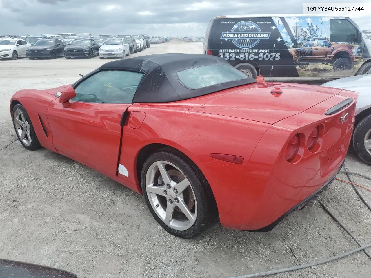 2005 Chevrolet Corvette VIN: 1G1YY34U555127744 Lot: 76802594