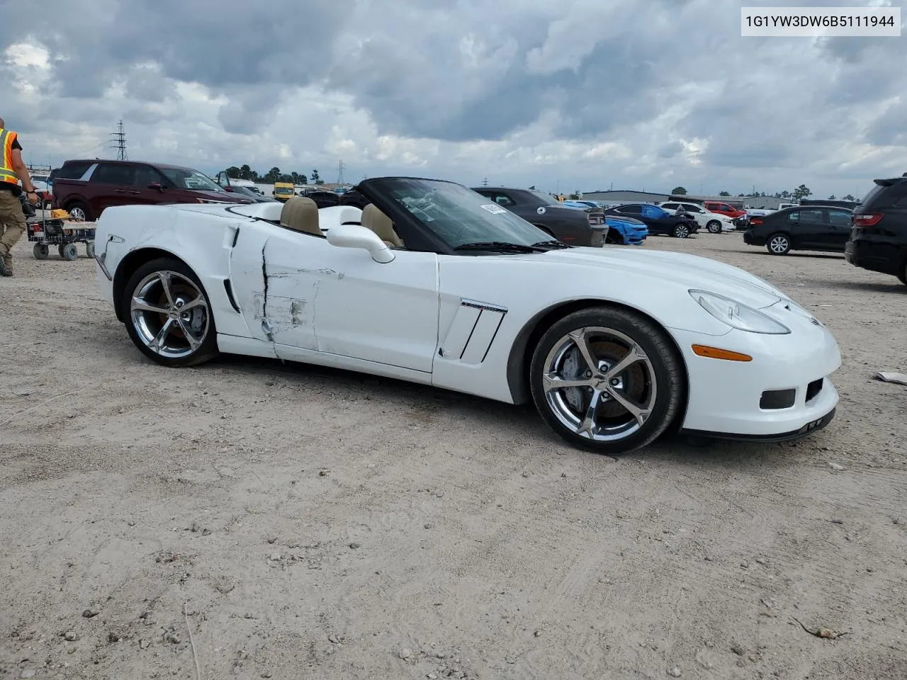 2011 Chevrolet Corvette Grand Sport VIN: 1G1YW3DW6B5111944 Lot: 68659154