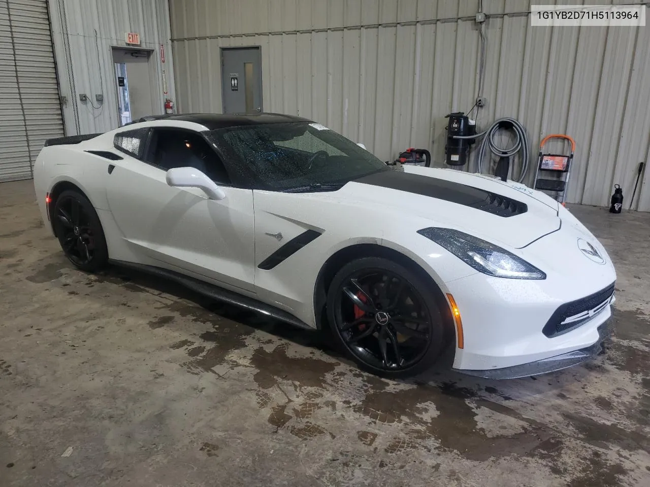 1G1YB2D71H5113964 2017 Chevrolet Corvette Stingray 1Lt