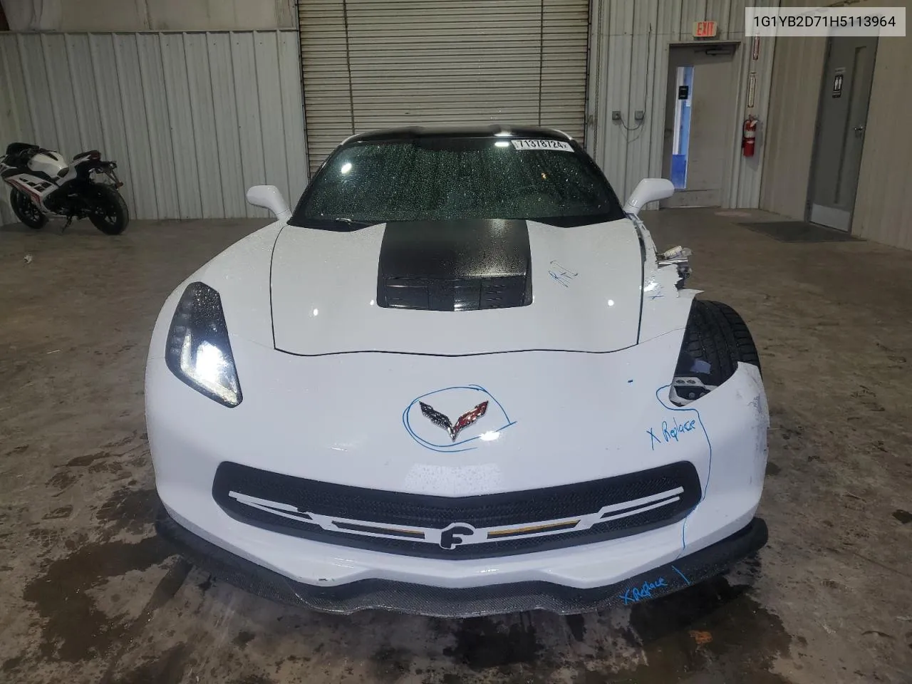 1G1YB2D71H5113964 2017 Chevrolet Corvette Stingray 1Lt