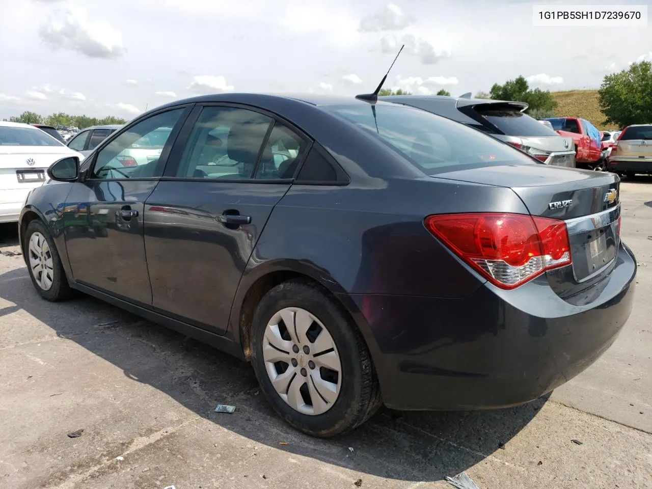 2013 Chevrolet Cruze Ls VIN: 1G1PB5SH1D7239670 Lot: 70450264