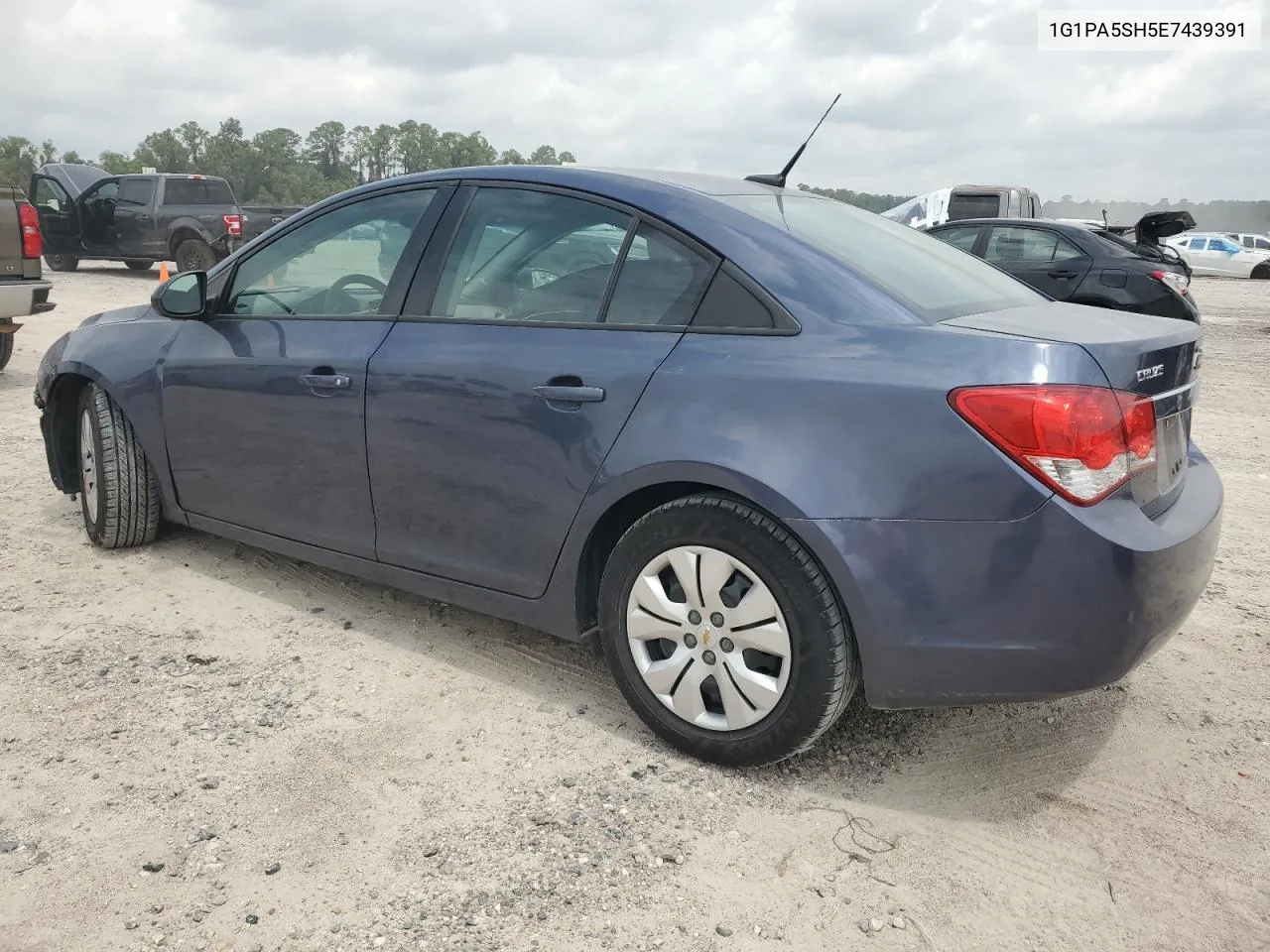 2014 Chevrolet Cruze Ls VIN: 1G1PA5SH5E7439391 Lot: 62996154