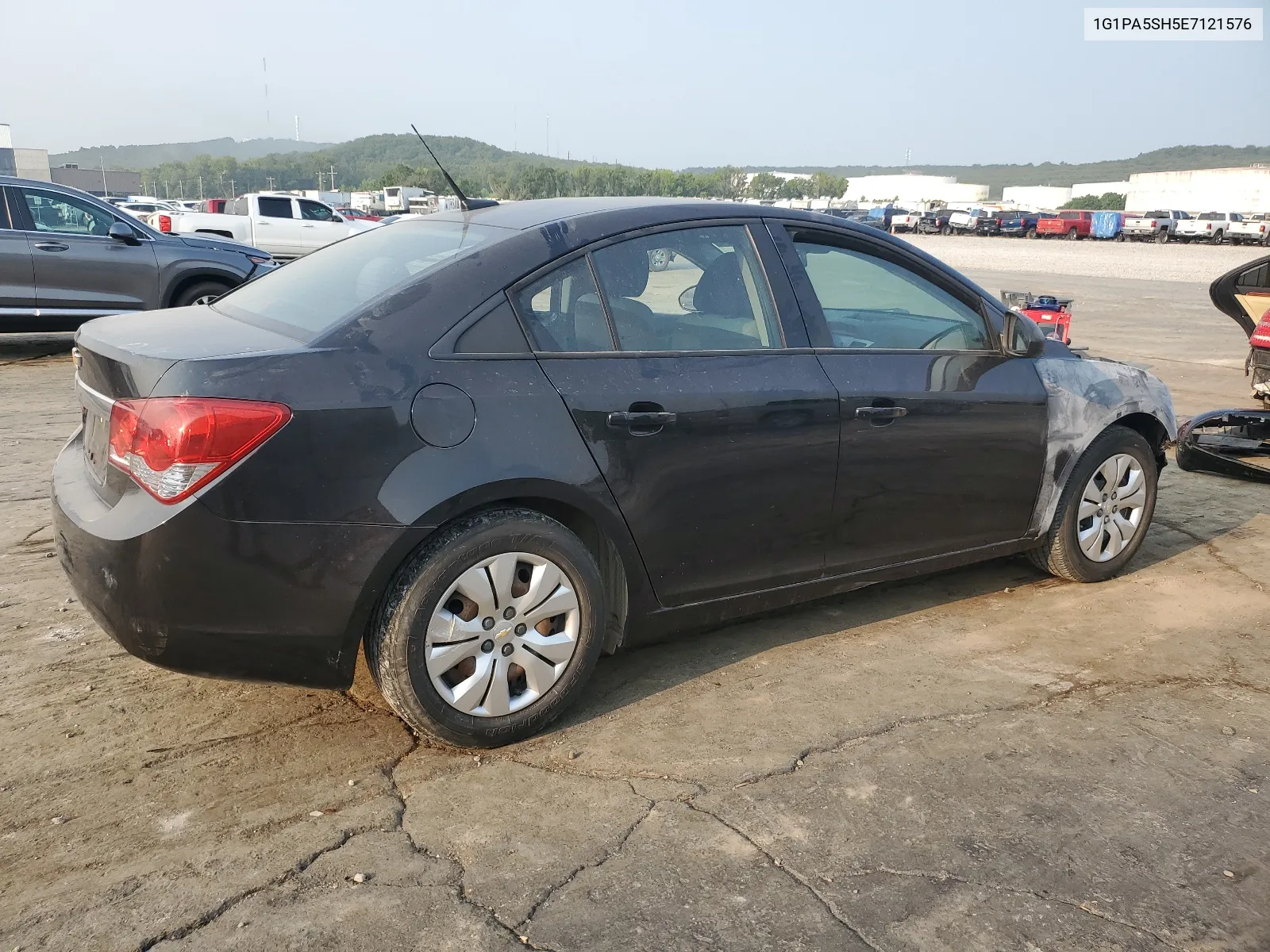 2014 Chevrolet Cruze Ls VIN: 1G1PA5SH5E7121576 Lot: 64468194