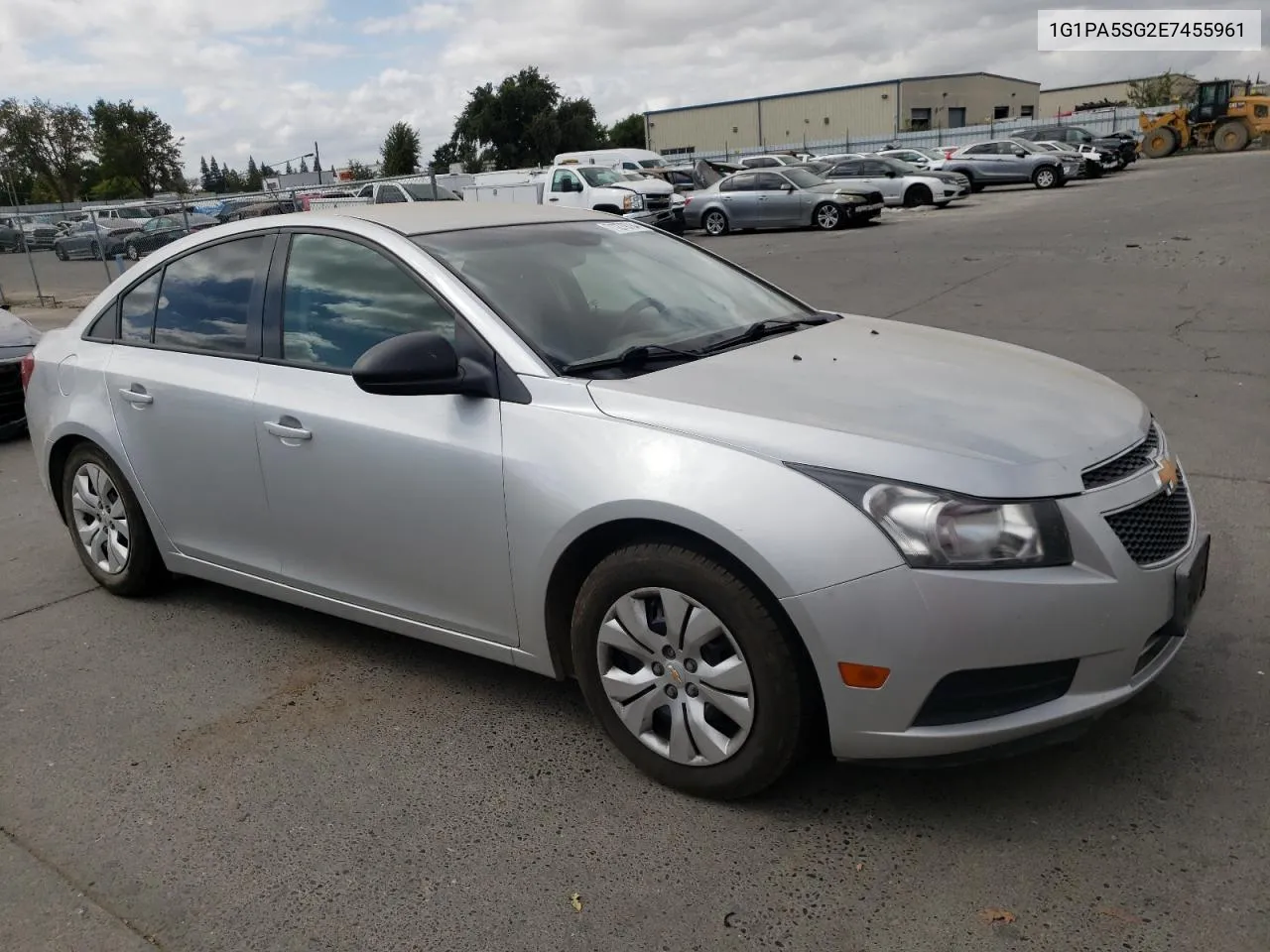 2014 Chevrolet Cruze Ls VIN: 1G1PA5SG2E7455961 Lot: 71279784