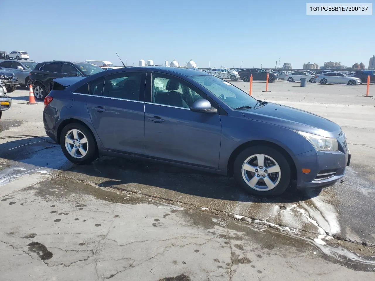 1G1PC5SB1E7300137 2014 Chevrolet Cruze Lt