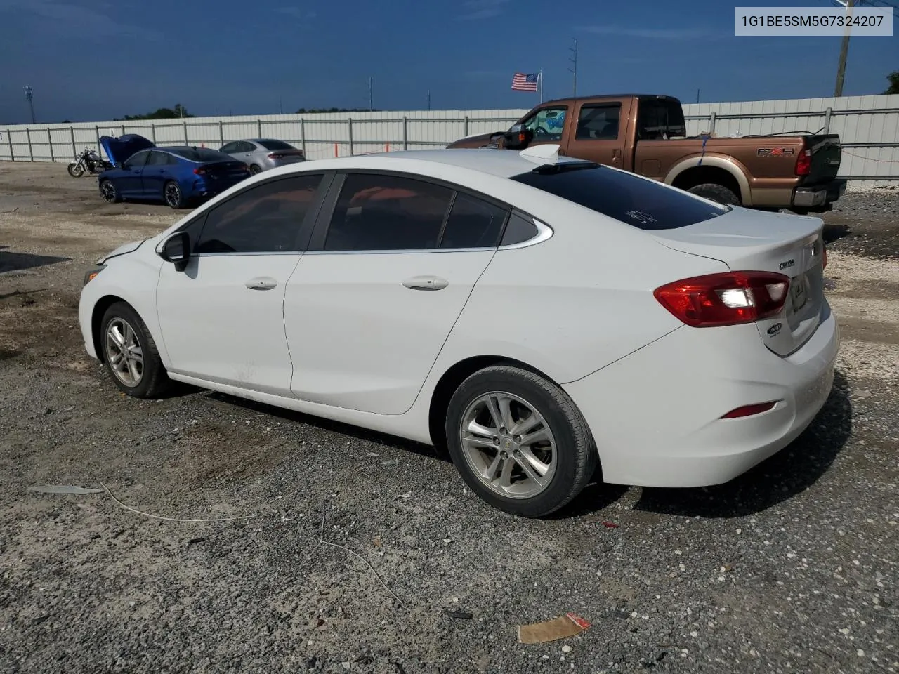 2016 Chevrolet Cruze Lt VIN: 1G1BE5SM5G7324207 Lot: 64312334