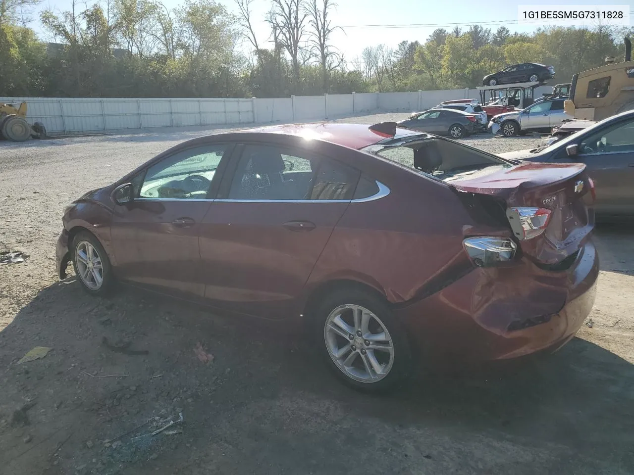 1G1BE5SM5G7311828 2016 Chevrolet Cruze Lt