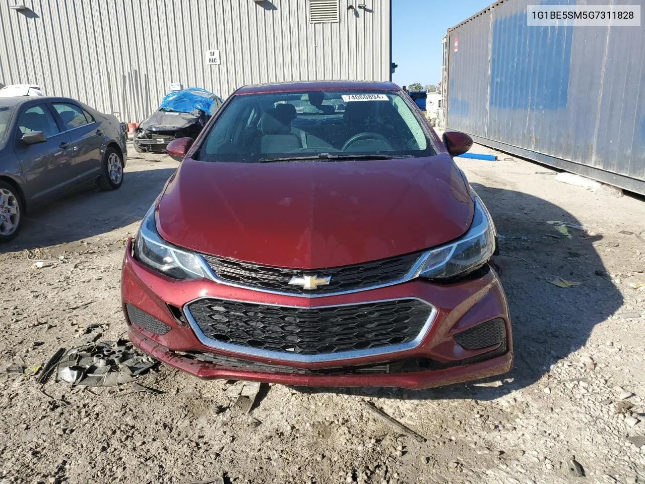 1G1BE5SM5G7311828 2016 Chevrolet Cruze Lt