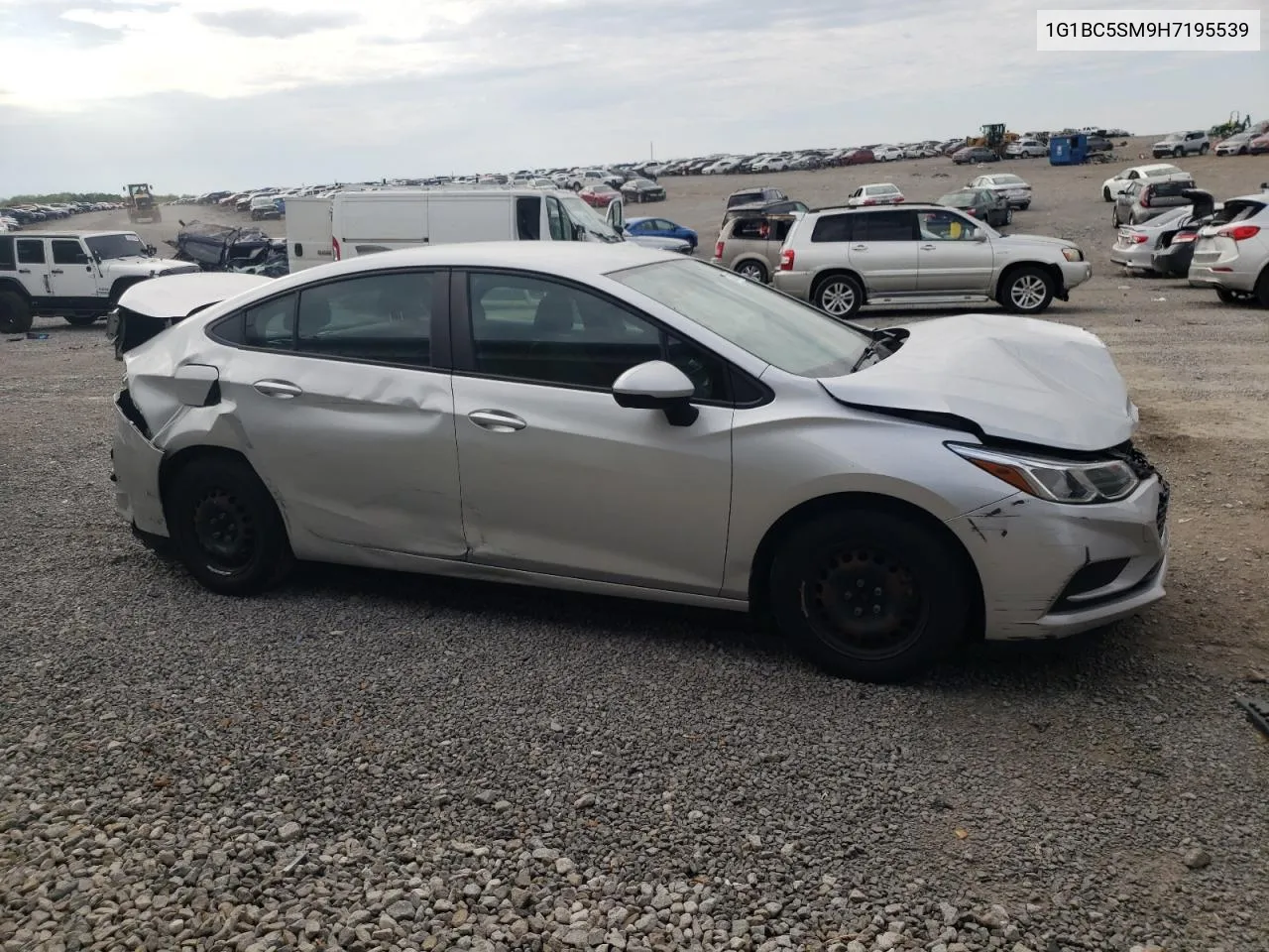 2017 Chevrolet Cruze Ls VIN: 1G1BC5SM9H7195539 Lot: 50953194