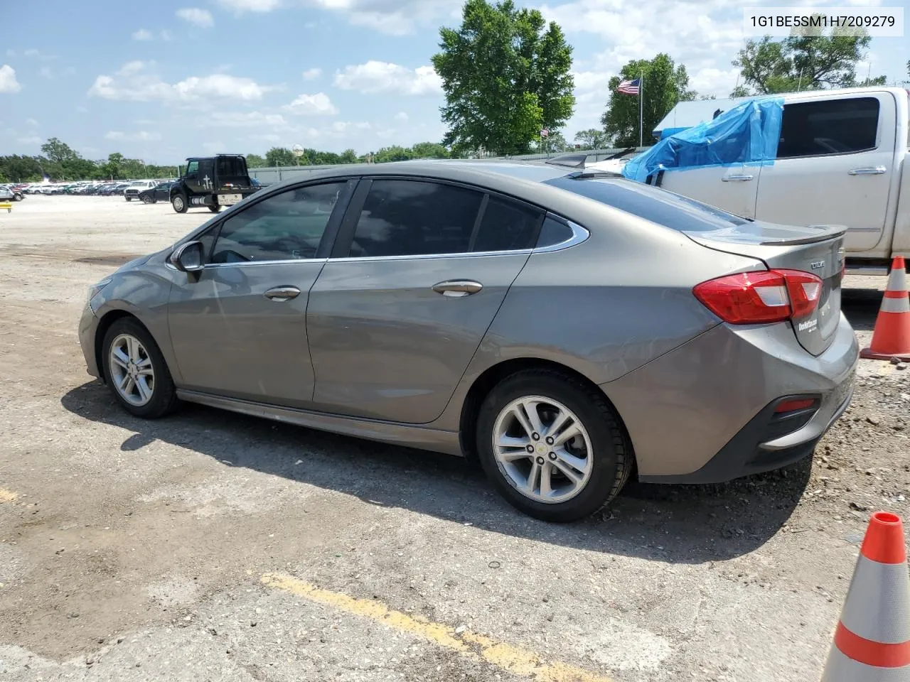 1G1BE5SM1H7209279 2017 Chevrolet Cruze Lt