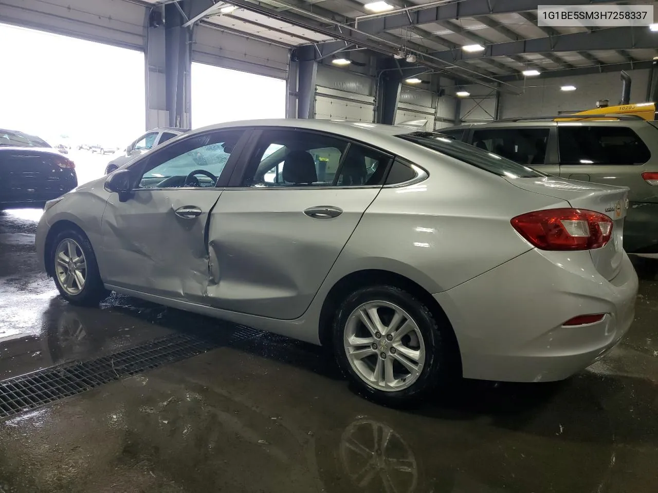 2017 Chevrolet Cruze Lt VIN: 1G1BE5SM3H7258337 Lot: 63610004