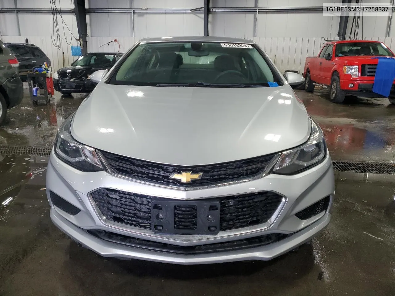 2017 Chevrolet Cruze Lt VIN: 1G1BE5SM3H7258337 Lot: 63610004