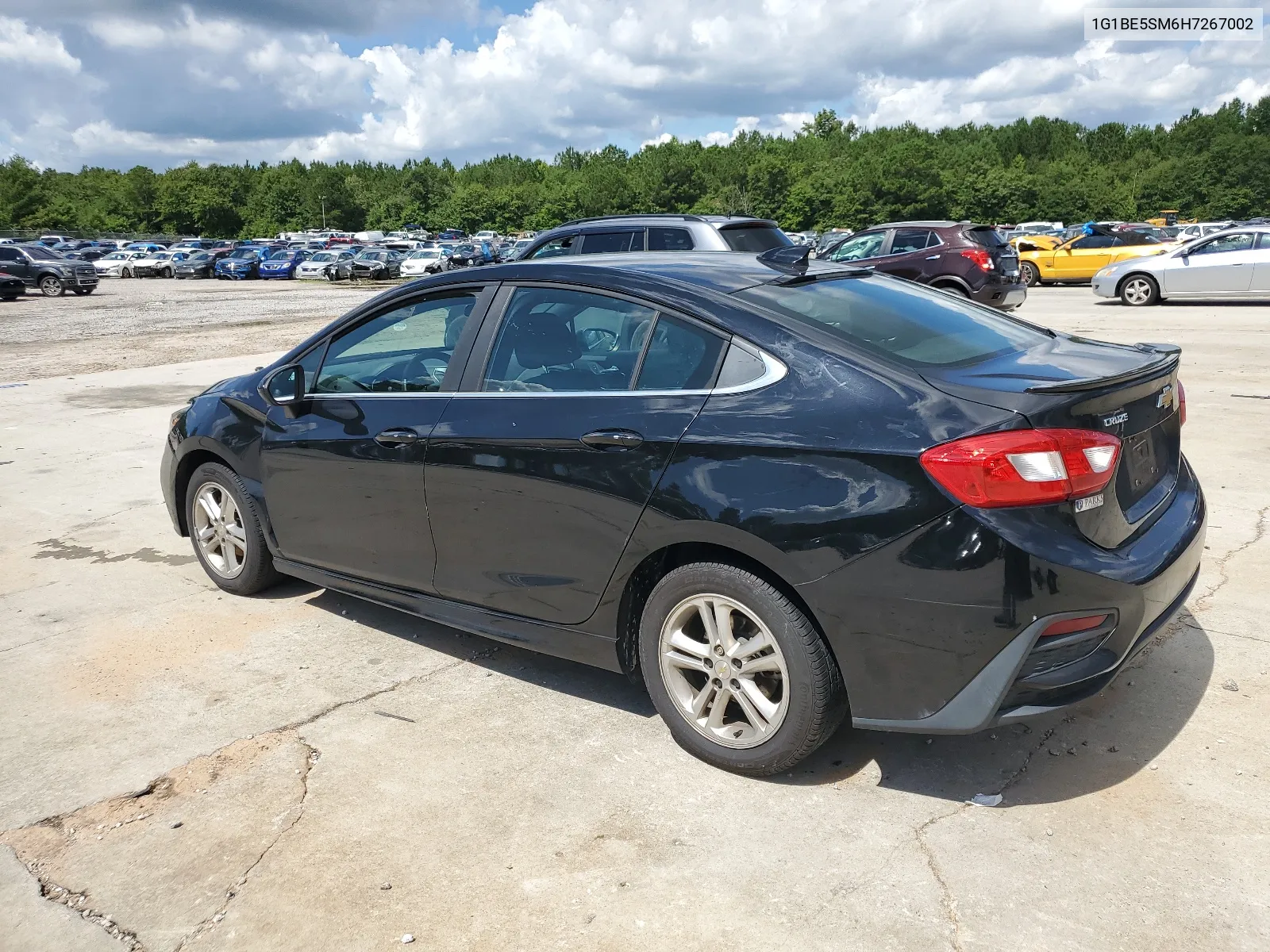 1G1BE5SM6H7267002 2017 Chevrolet Cruze Lt