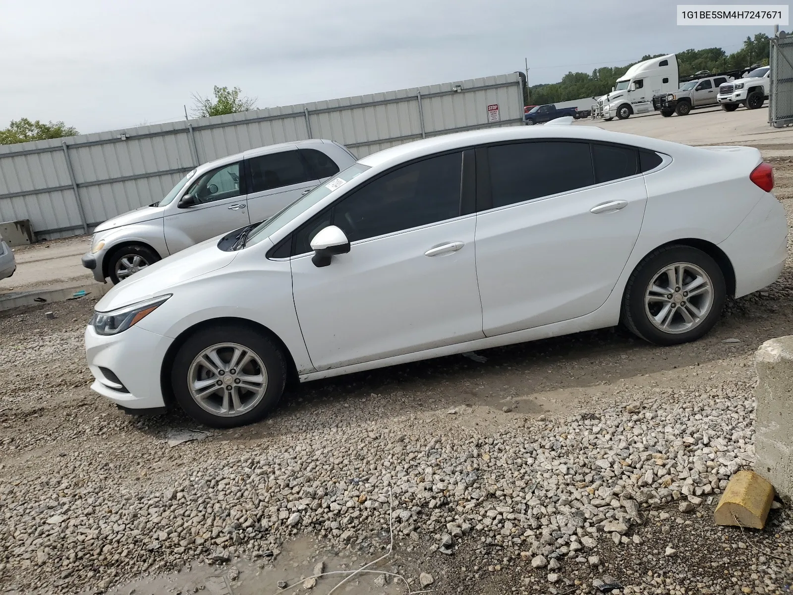 2017 Chevrolet Cruze Lt VIN: 1G1BE5SM4H7247671 Lot: 67141844