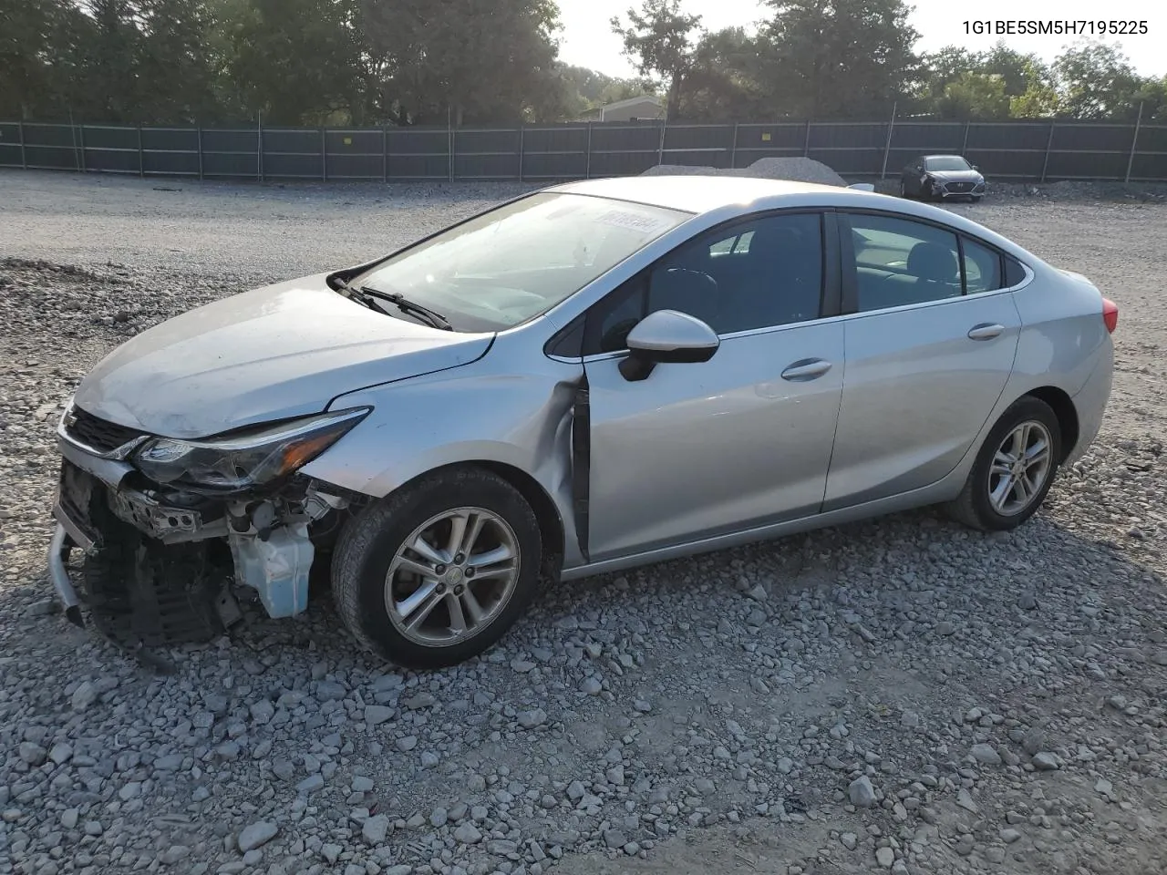 1G1BE5SM5H7195225 2017 Chevrolet Cruze Lt