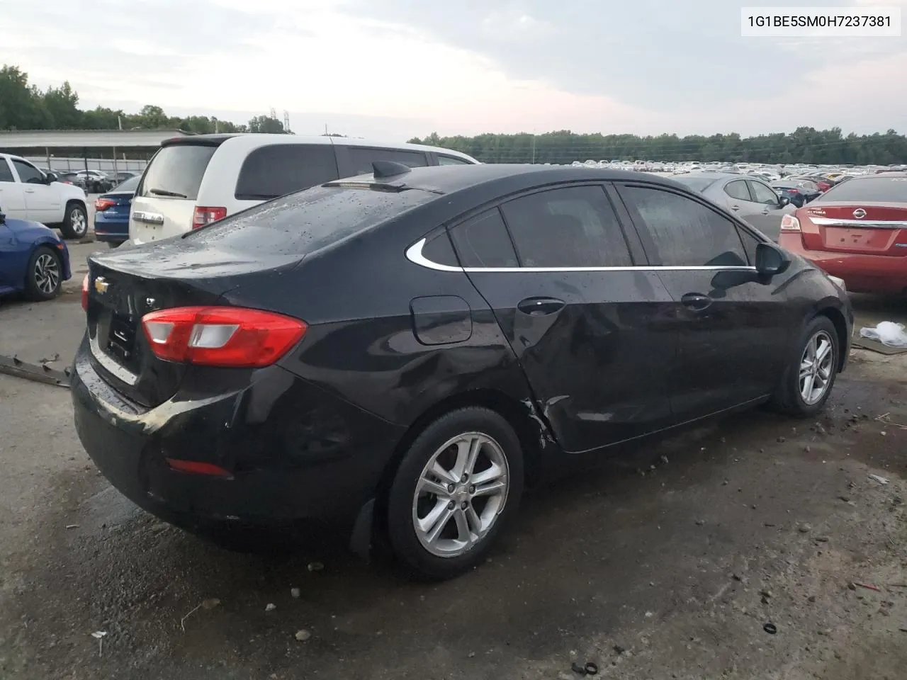 1G1BE5SM0H7237381 2017 Chevrolet Cruze Lt