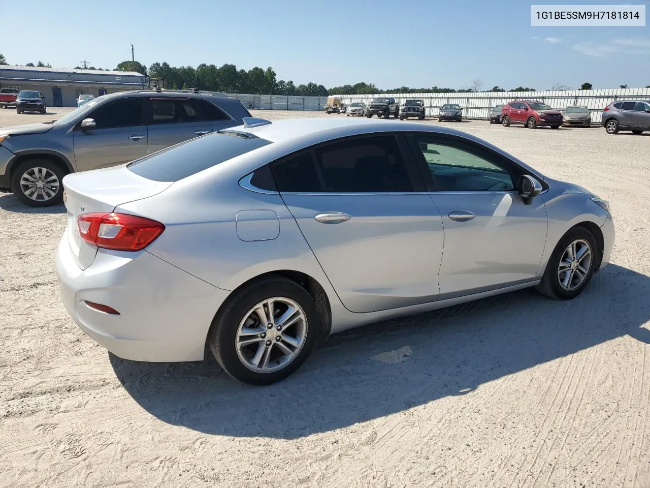 2017 Chevrolet Cruze Lt VIN: 1G1BE5SM9H7181814 Lot: 68688174