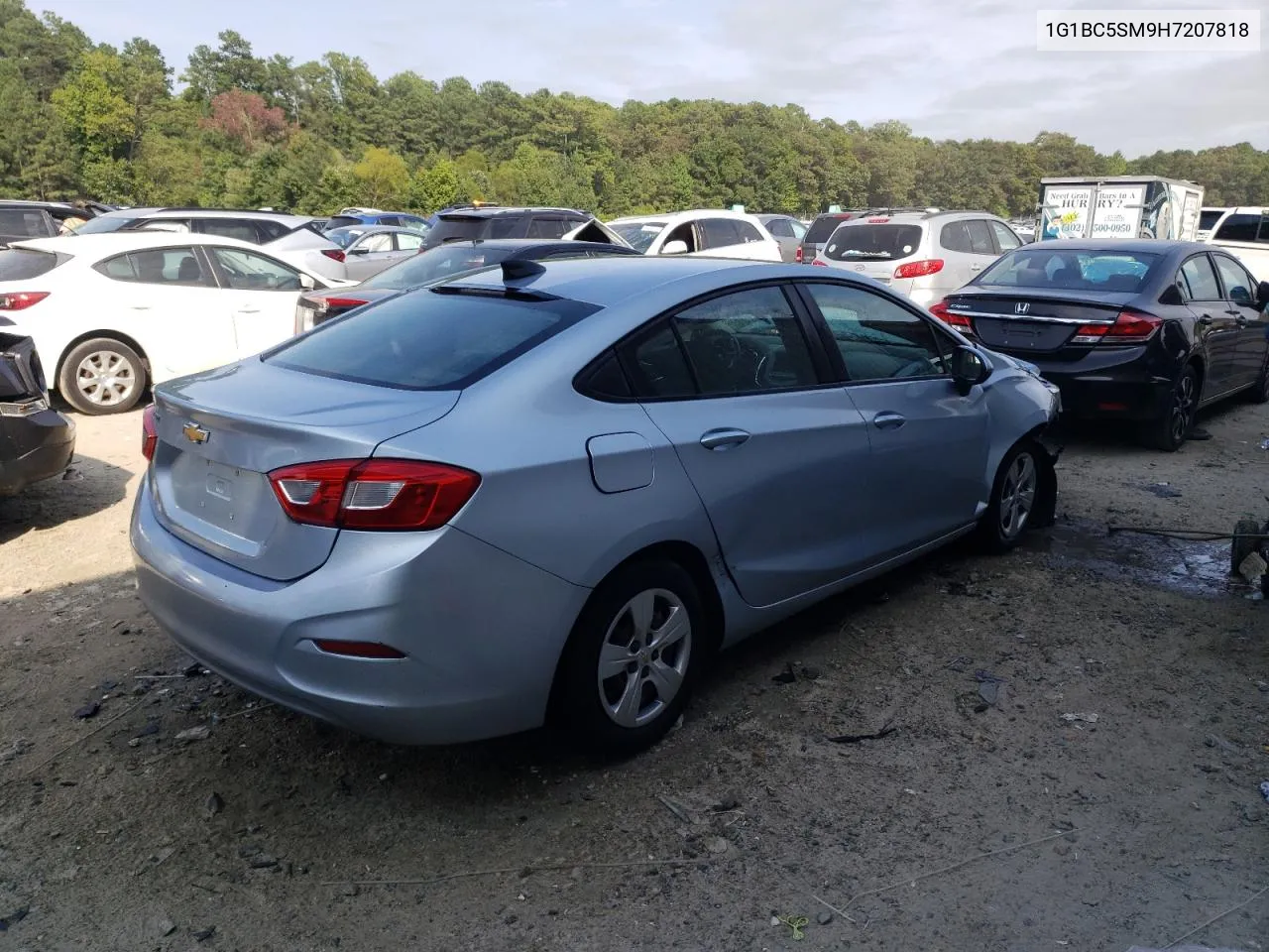 2017 Chevrolet Cruze Ls VIN: 1G1BC5SM9H7207818 Lot: 68690474