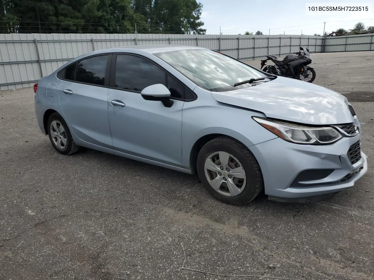 2017 Chevrolet Cruze Ls VIN: 1G1BC5SM5H7223515 Lot: 69850744