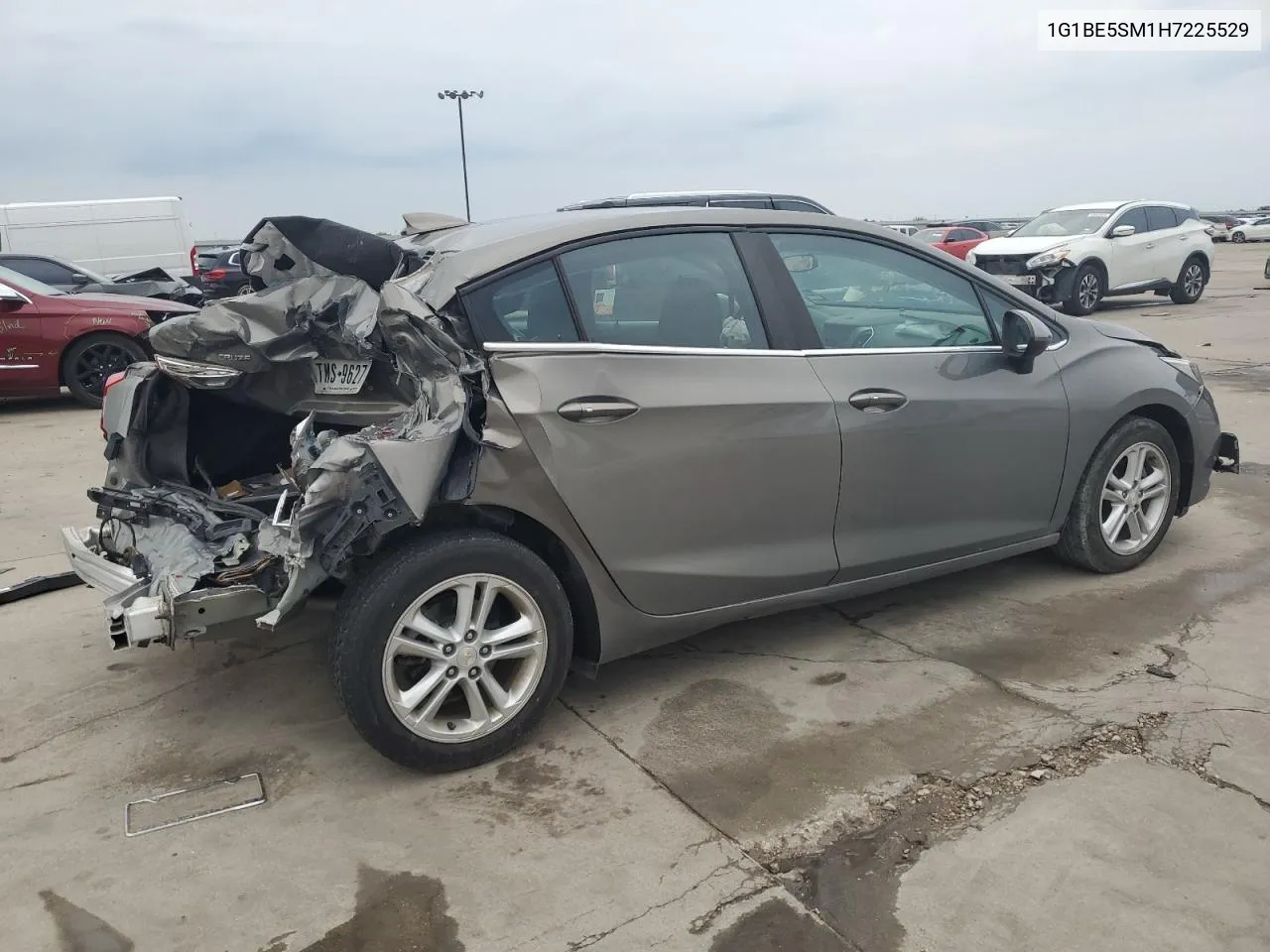 1G1BE5SM1H7225529 2017 Chevrolet Cruze Lt